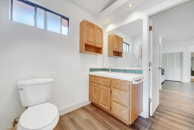 16355 Whispering Oaks Drive, Ramona, CA 92065