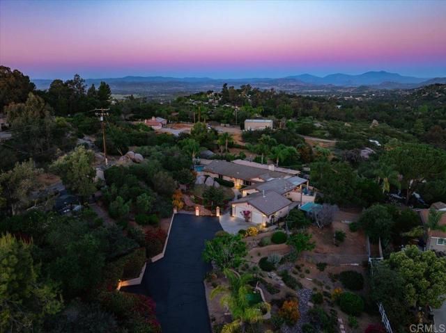 16355 Whispering Oaks Drive, Ramona, CA 92065