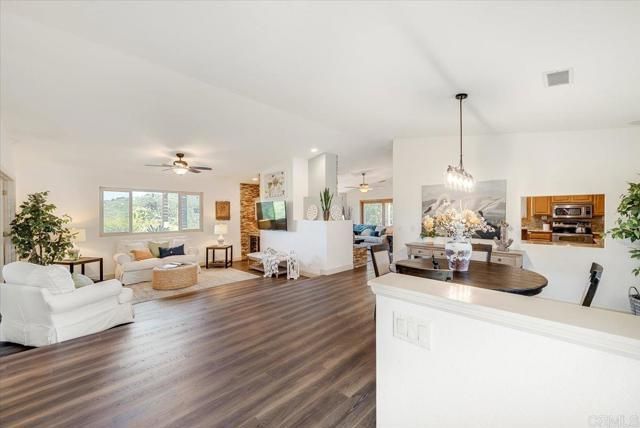 16355 Whispering Oaks Drive, Ramona, CA 92065