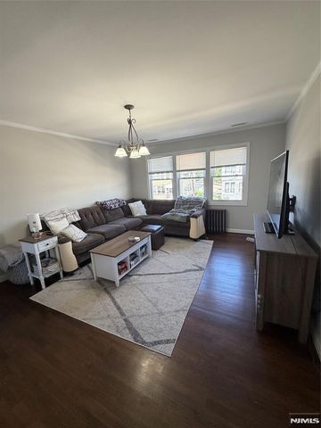 67 Halstead Avenue, Wallington, NJ 07057