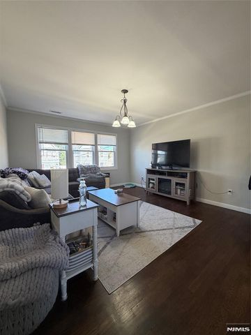 67 Halstead Avenue, Wallington, NJ 07057