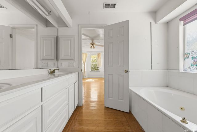 13302 Marceline Dr, San Antonio, TX 78232