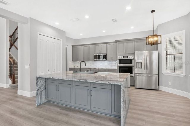 10459 STAPELEY DRIVE, Orlando, FL 32832