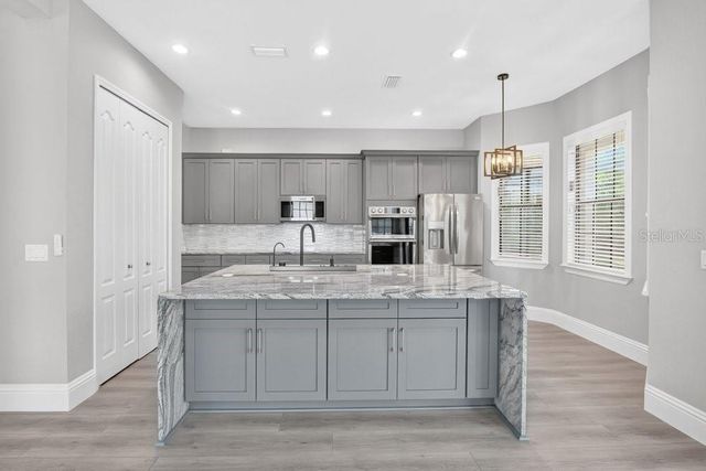 10459 STAPELEY DRIVE, Orlando, FL 32832