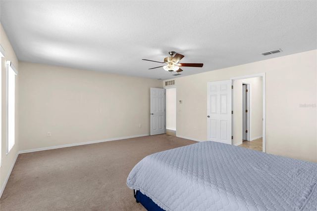 7716 PARK HILL AVENUE, Leesburg, FL 34748