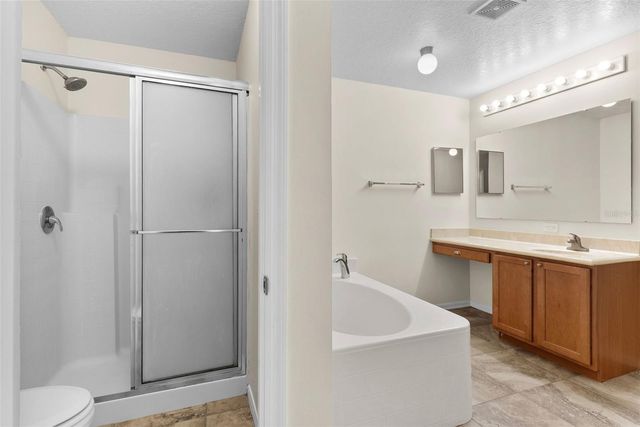 7716 PARK HILL AVENUE, Leesburg, FL 34748