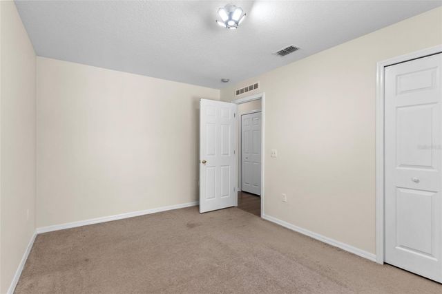 7716 PARK HILL AVENUE, Leesburg, FL 34748