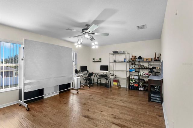 7716 PARK HILL AVENUE, Leesburg, FL 34748