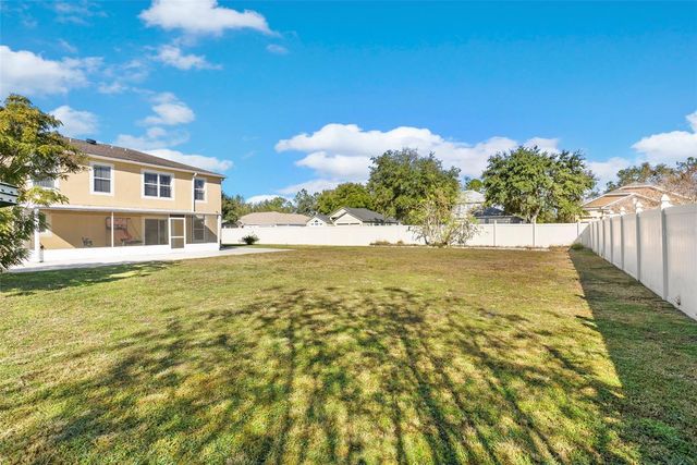 7716 PARK HILL AVENUE, Leesburg, FL 34748