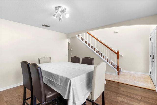 7716 PARK HILL AVENUE, Leesburg, FL 34748