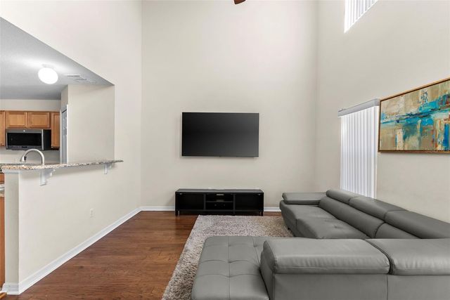 7716 PARK HILL AVENUE, Leesburg, FL 34748