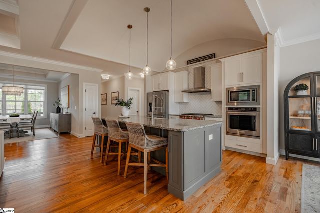 213 Kittansett Court, Taylors, SC 29687