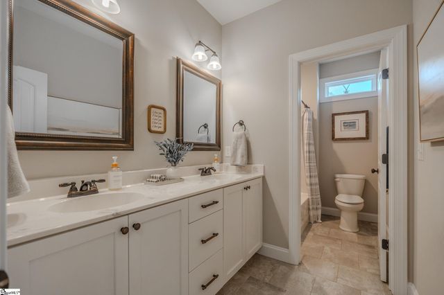 213 Kittansett Court, Taylors, SC 29687