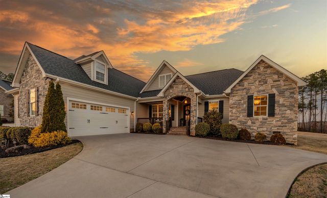 213 Kittansett Court, Taylors, SC 29687