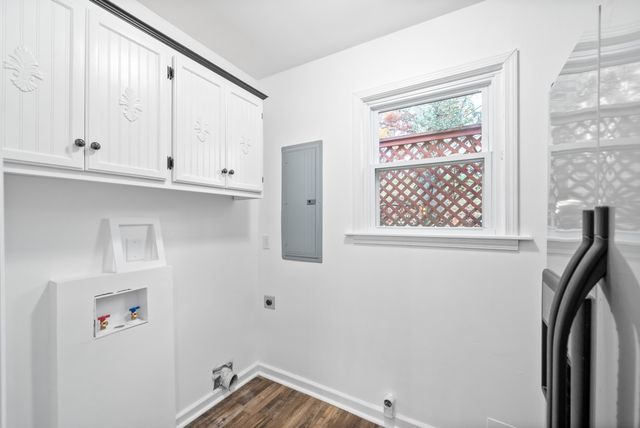 611 Rocky Hill Rd, Clarksville, TN 37042
