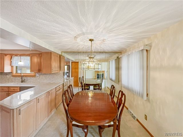 86 Jane Drive, Cheektowaga, NY 14227