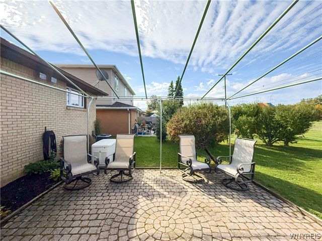 86 Jane Drive, Cheektowaga, NY 14227