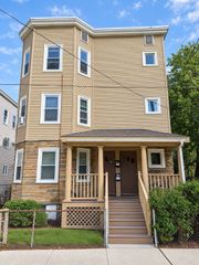 361 Washington Street 3, Somerville, MA 02143