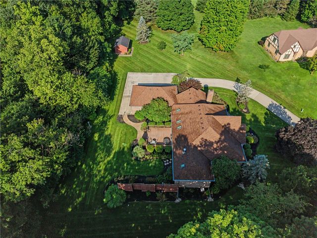 3845 W Eva Circle, Springfield, OH 45504