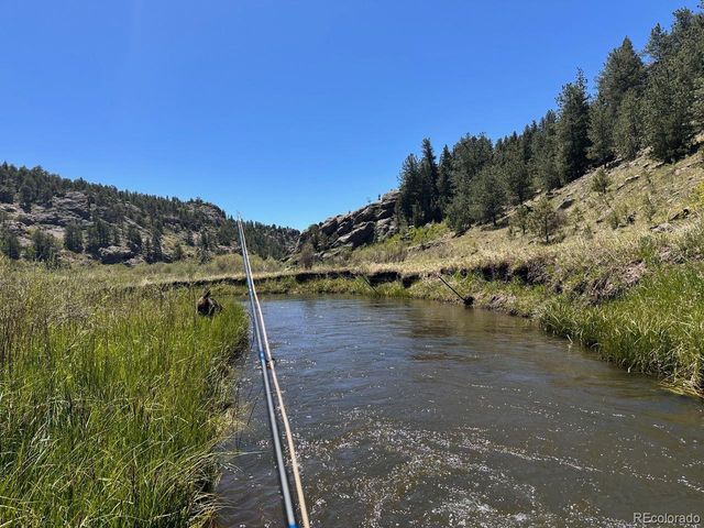 1840 Lakemoor Dr, Florissant, CO 80816
