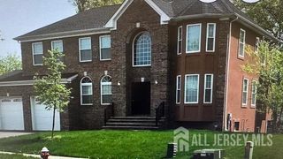10 Balzano Court, Edison, NJ 08817