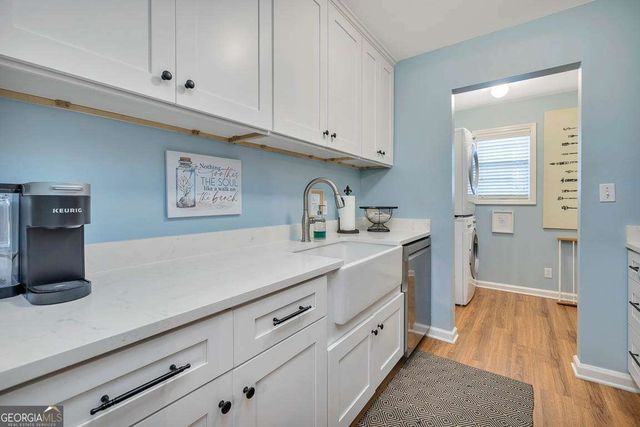 143 S Island Square Drive, St. Simons, GA 31522