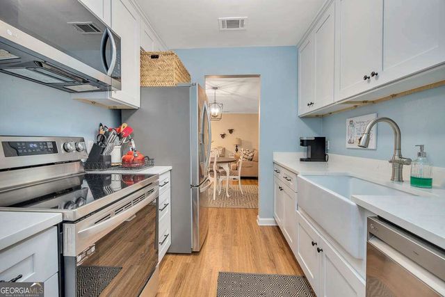 143 S Island Square Drive, St. Simons, GA 31522