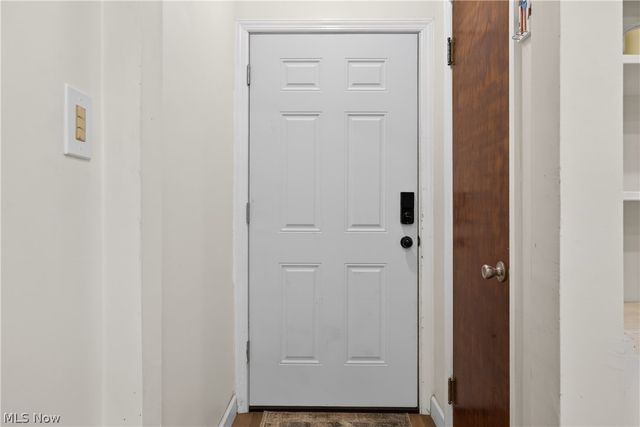 5407 Porter Road, North Olmsted, OH 44070