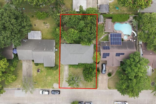 2202 Wilde Rock Way, Houston, TX 77018