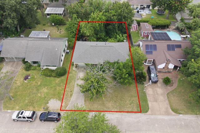 2202 Wilde Rock Way, Houston, TX 77018