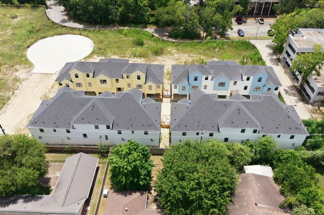 2202 Wilde Rock Way, Houston, TX 77018