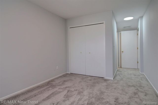 2191 Pleasant Drive, Commerce Charter Township, MI 48390