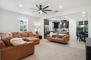 1586 Parkside Way, Roseville, CA 95747