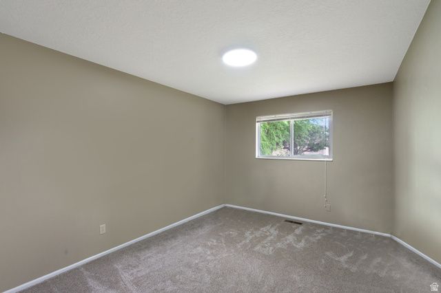 1228 N GILBERT CIR, Orem, UT 84057