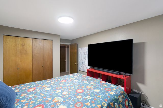 1228 N GILBERT CIR, Orem, UT 84057