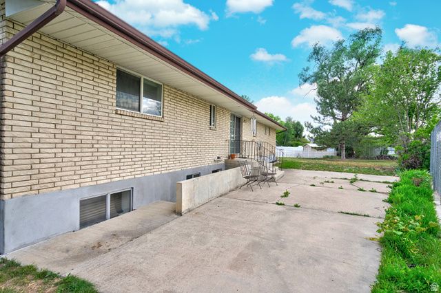 1228 N GILBERT CIR, Orem, UT 84057