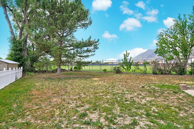 1228 N GILBERT CIR, Orem, UT 84057
