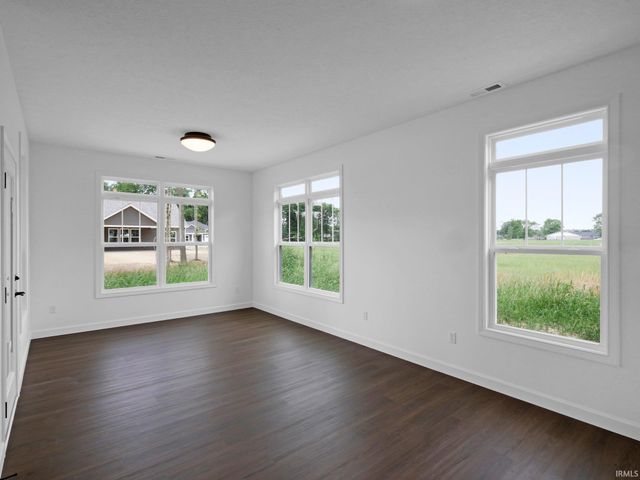 820 Hackberry Court, Frankfort, IN 46041