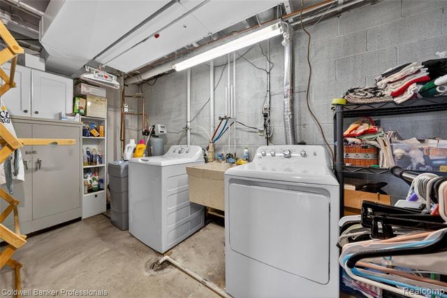 1844 Harwood Drive, Oxford, MI 48371