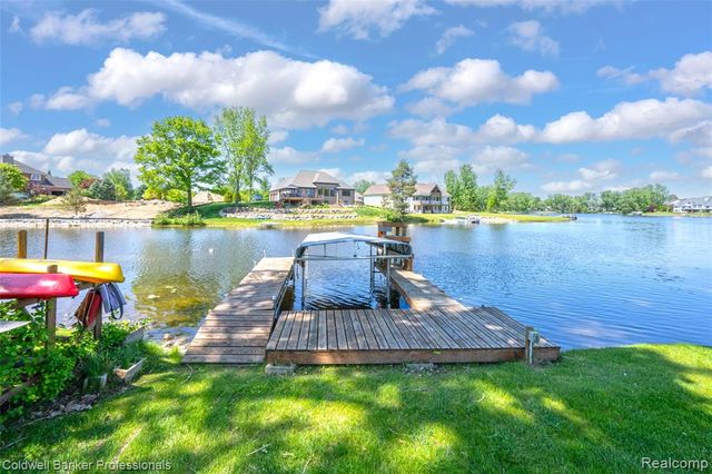 1844 Harwood Drive, Oxford, MI 48371
