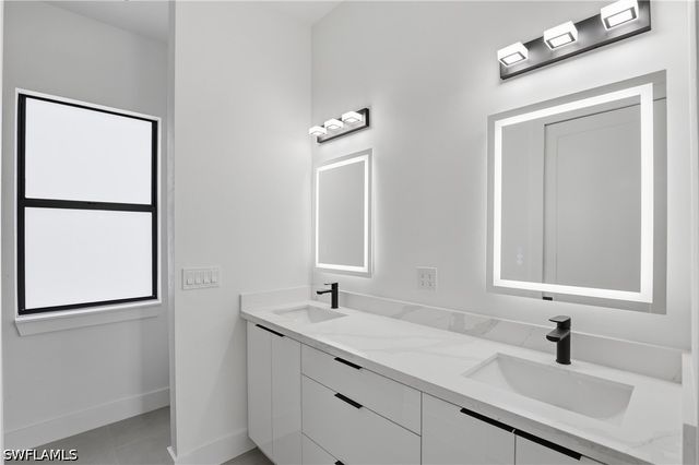 1122 Edelweiss ST E, Lehigh Acres, FL 33974