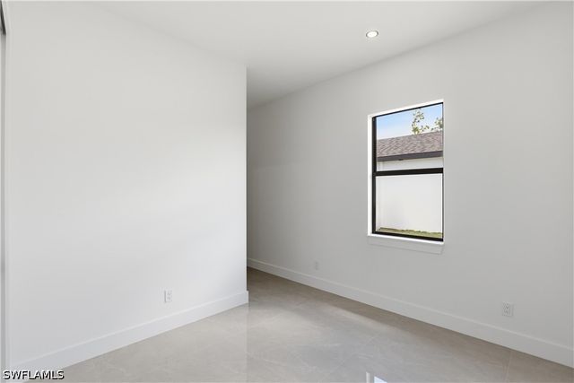 1122 Edelweiss ST E, Lehigh Acres, FL 33974