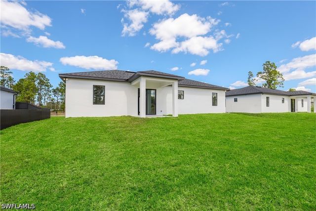 1122 Edelweiss ST E, Lehigh Acres, FL 33974