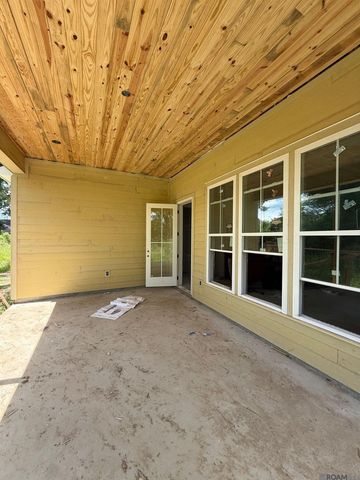 7234 Rue Lierre, Zachary, LA 70791