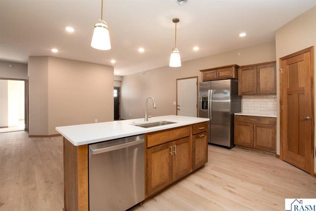 3116 Bassett Drive, Mankato, MN 56001