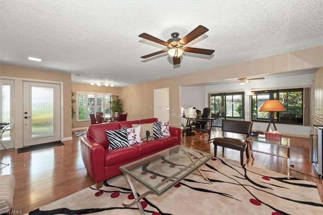 1787 Pine Glade CIR, Fort Myers, FL 33907