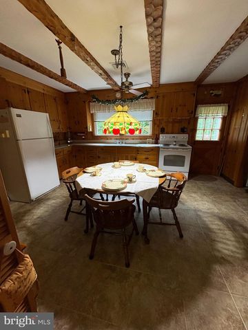417 MEDFORD LAKES RD, Tabernacle, NJ 08088