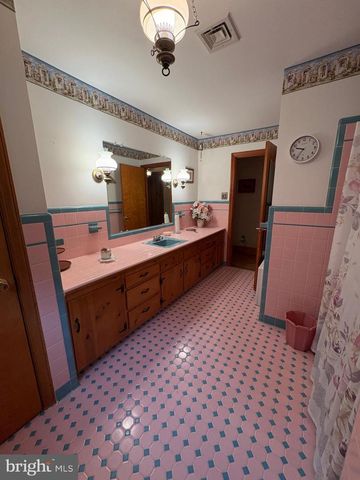 417 MEDFORD LAKES RD, Tabernacle, NJ 08088