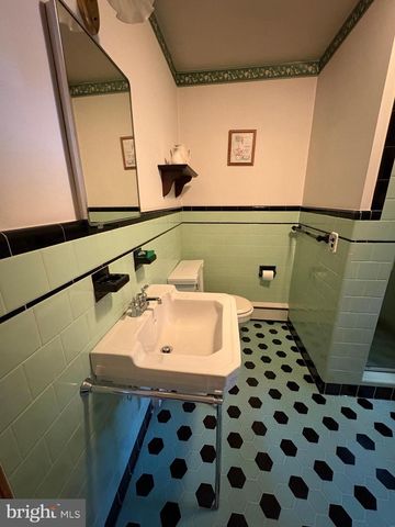 417 MEDFORD LAKES RD, Tabernacle, NJ 08088