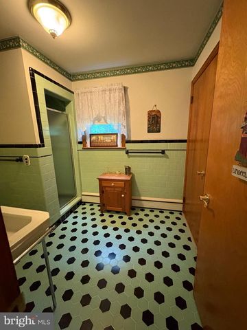 417 MEDFORD LAKES RD, Tabernacle, NJ 08088